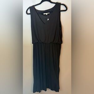 NWT LOFT Black V-Neck Sleeveless Midi Dress Size M
